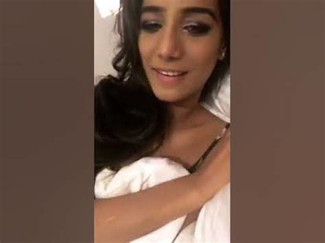 poonam pandey nipples|Poonam Pandey Suffers Nip